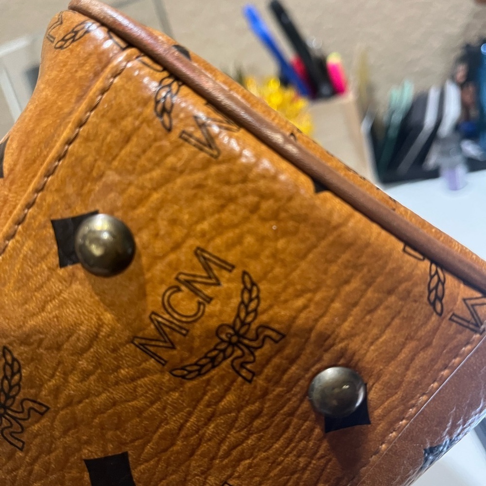 MCM COGNAC VISETOS VINTAGE HANDBAG - Picture 13 of 16